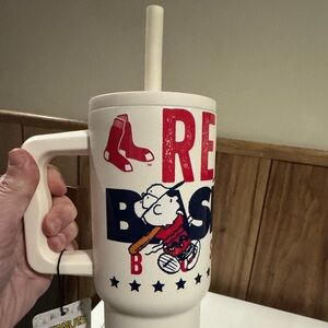 Boston Red Sox x Peanuts Charlie Brown 24 oz Tumbler New with Tags